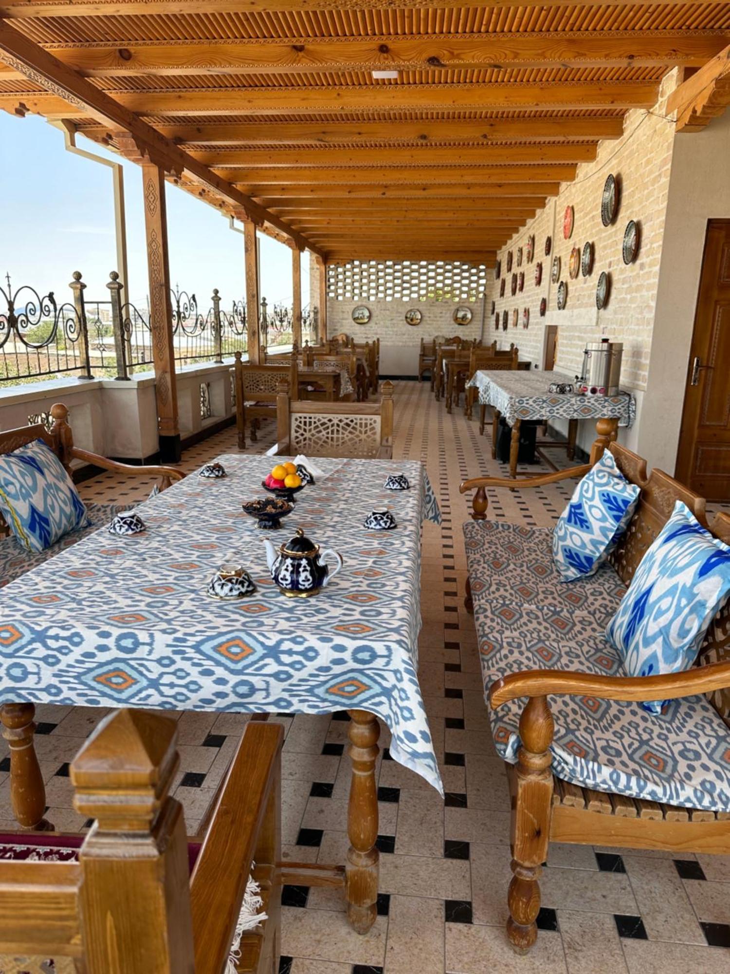 Hotel Zarhal Bukhara Eksteriør billede