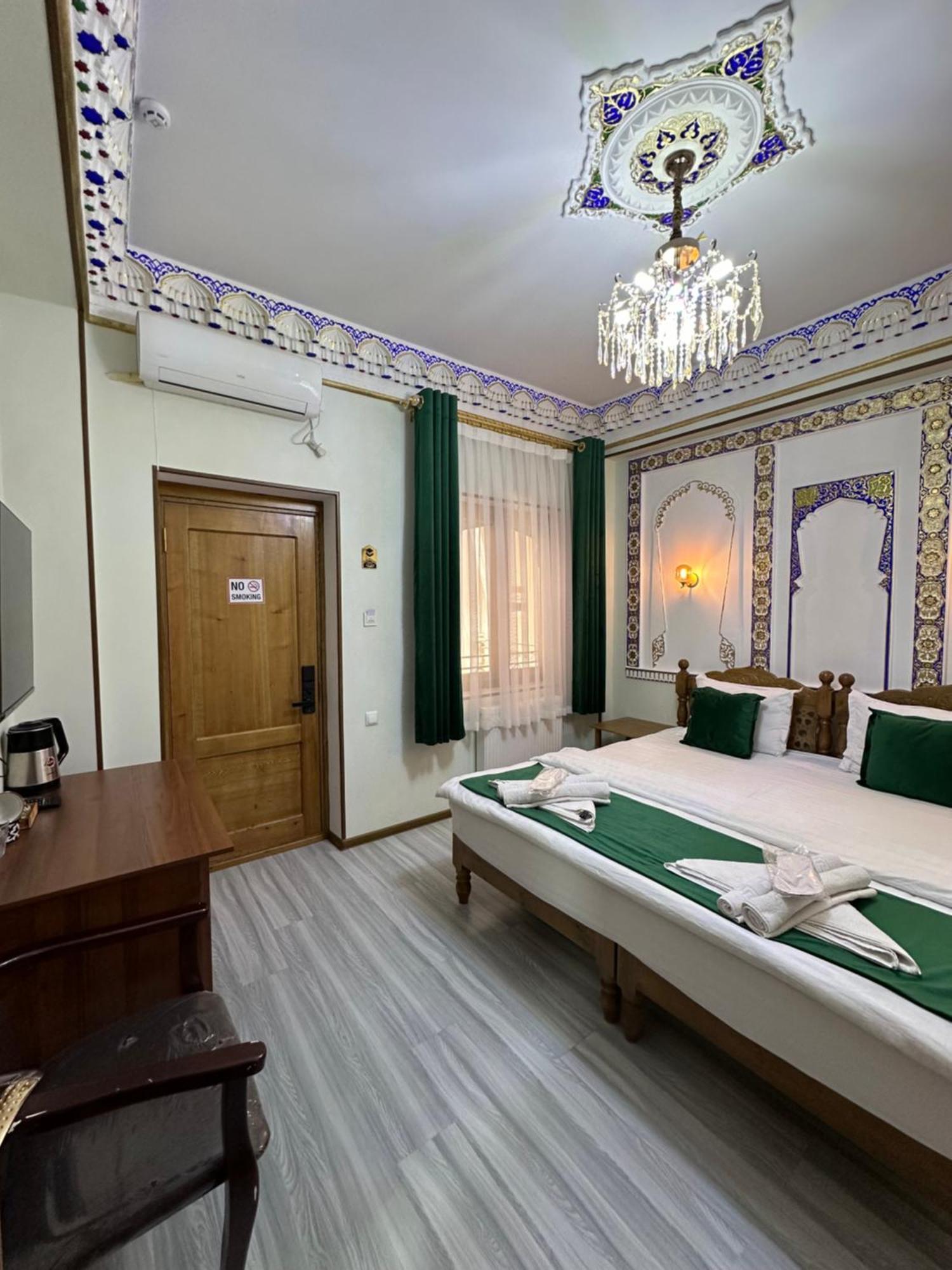 Hotel Zarhal Bukhara Eksteriør billede