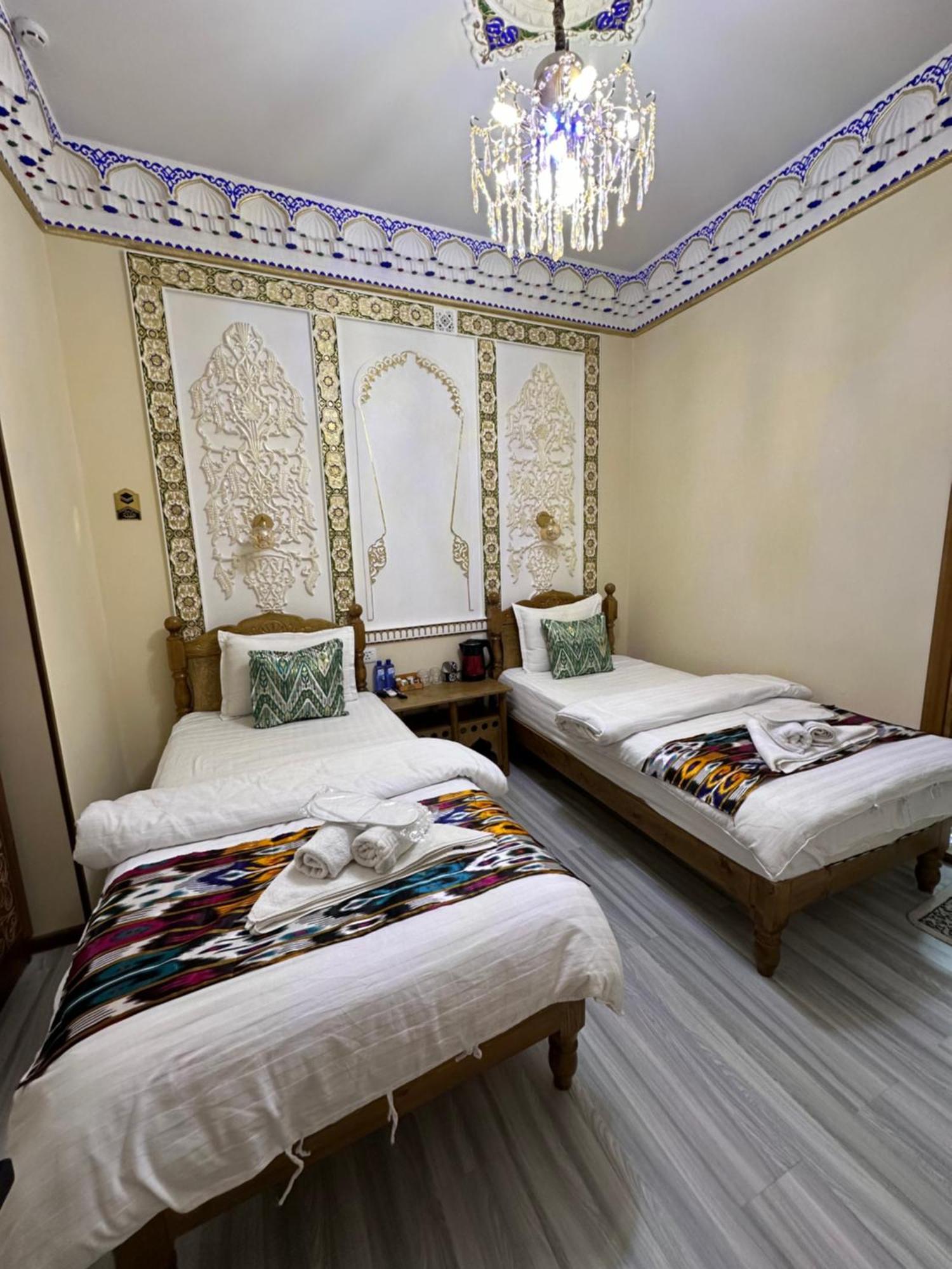 Hotel Zarhal Bukhara Eksteriør billede