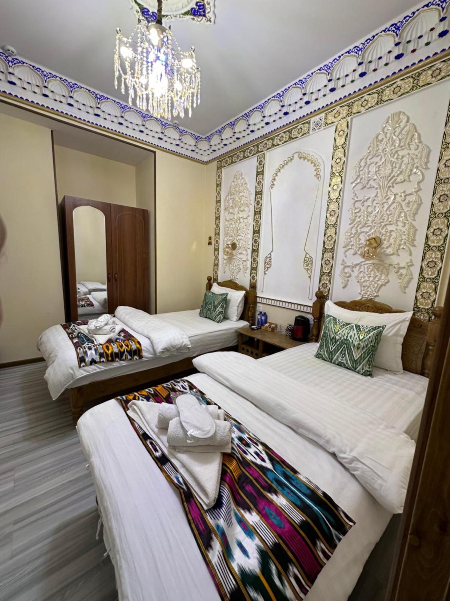 Hotel Zarhal Bukhara Eksteriør billede